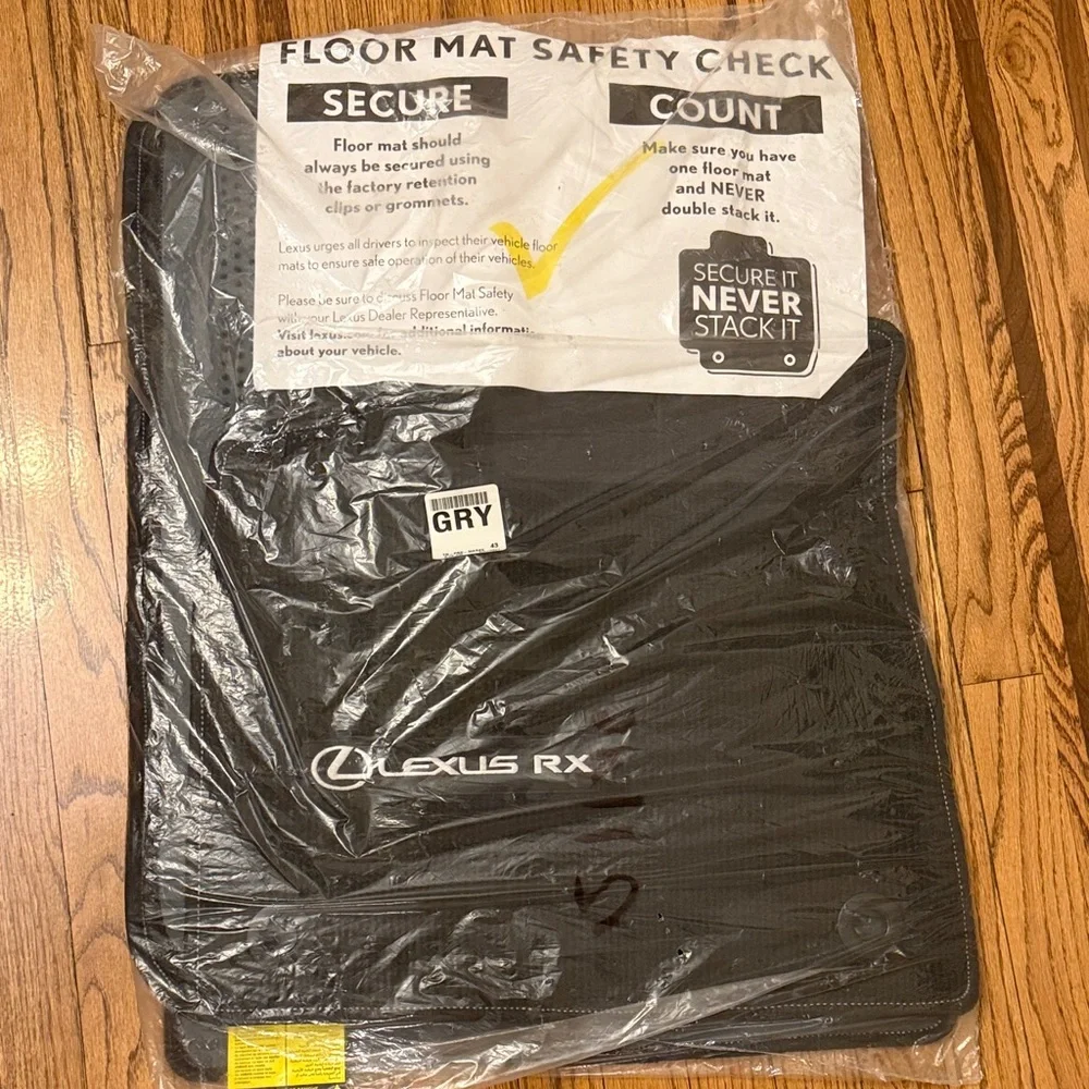 Lexus RX Factory 4pc Floor Mat Set - Picture 1 of 2